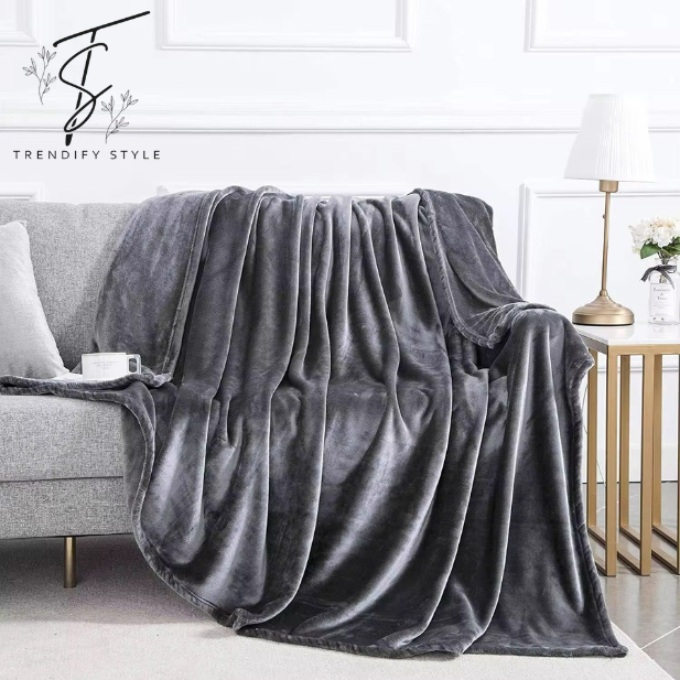 Cozy Elegant Plush Fleece AC Blanket